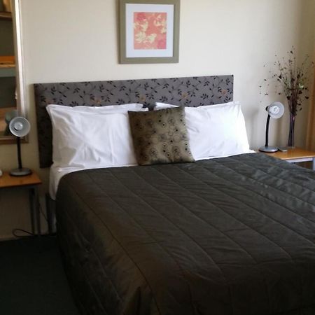 Bella Tuscany Motor Lodge Napier Δωμάτιο φωτογραφία